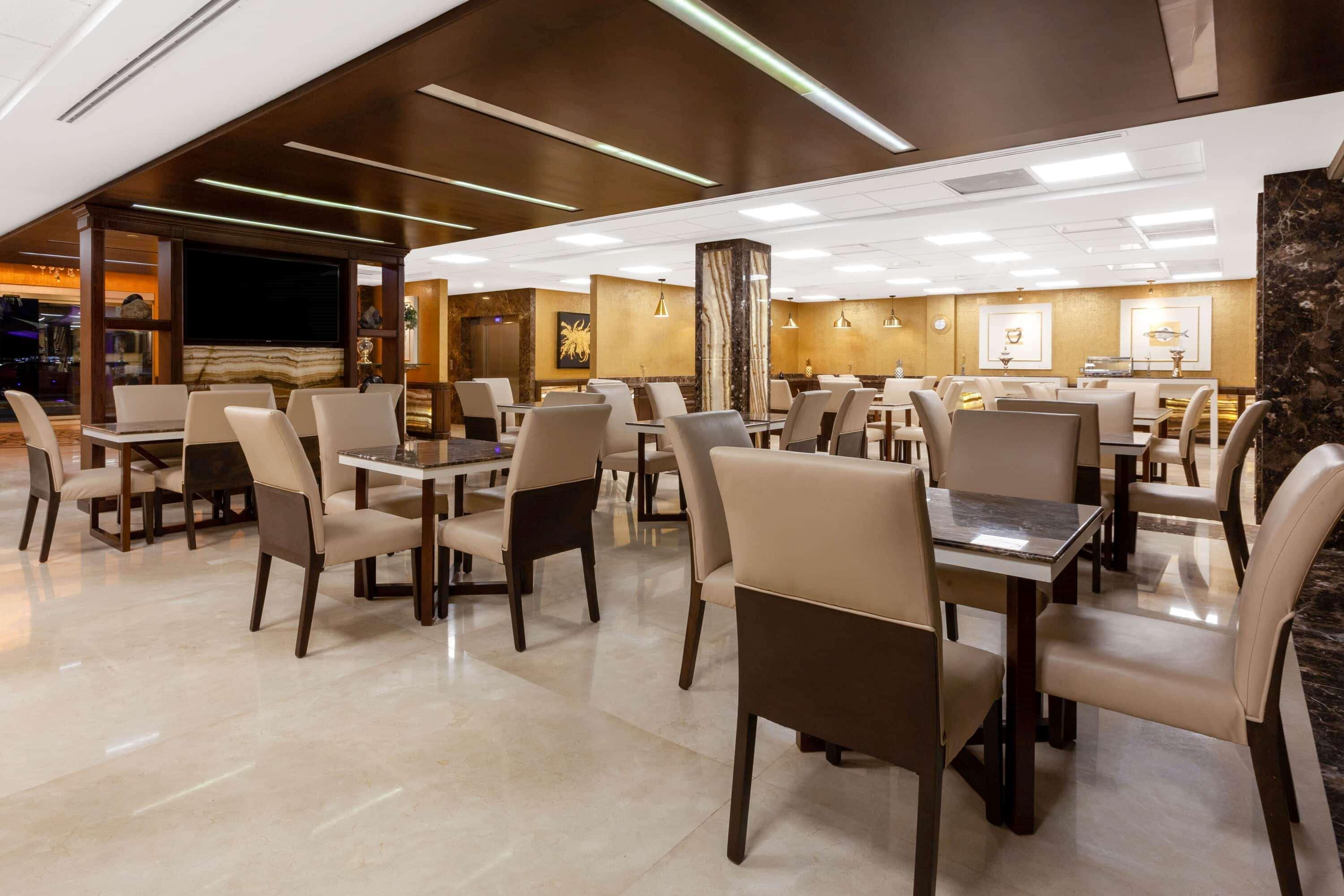 Wyndham Torreon Hotel Exterior photo
